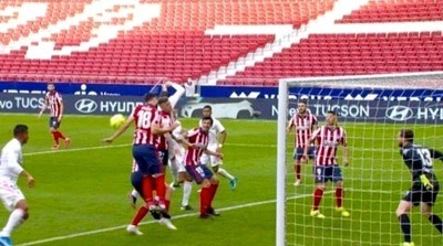 Penalti no pitado al Atlético
