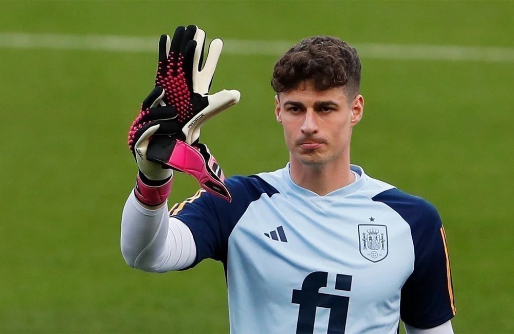 KEPA, CERCA DEL REAL MADRID