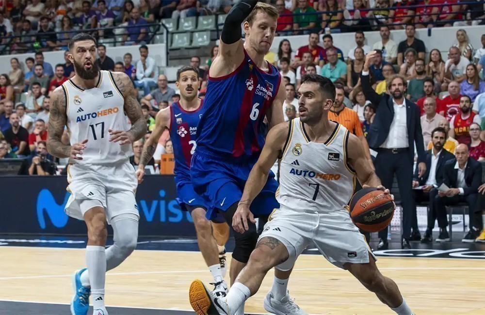 VICTORIA DEL MADRID FRENTE AL BARCELONA EN BASKET 80-90